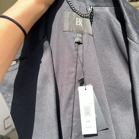 Banana Republic Trench Coat - Picture 15 of 16